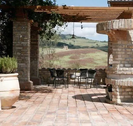 Famiglia Apartment Volterra
